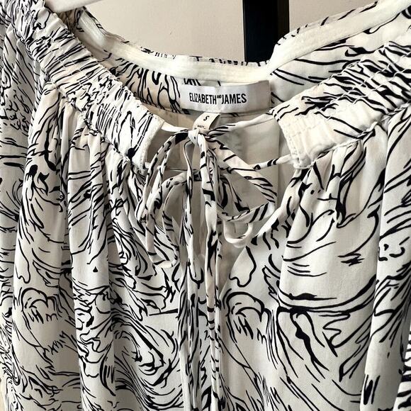 Elizabeth & James Silk Wind Derek Top - Picture 7 of 8